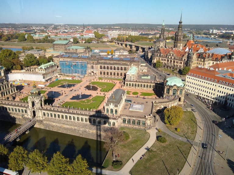 City Skyliner, Dresden Postplatz