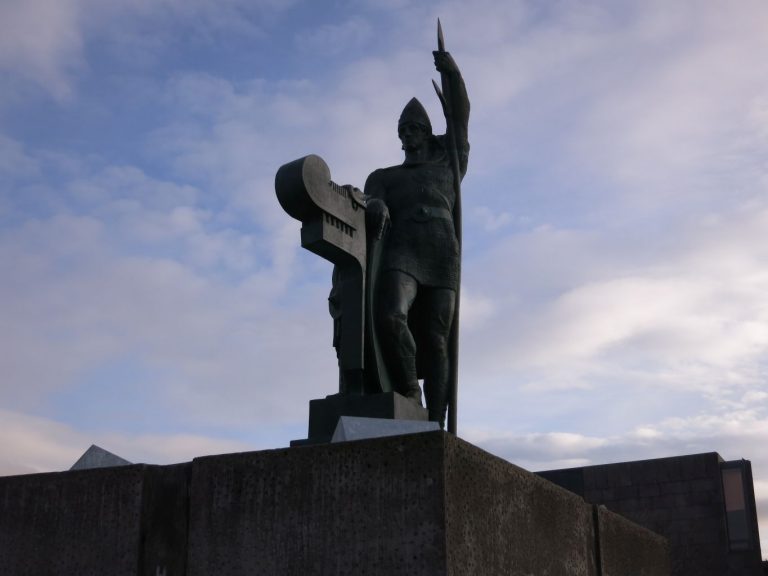 Icland, Reykjavík - Statue of Ingólfur Arnarson